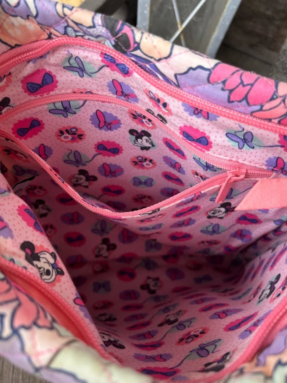 Vera Bradley x Disney Triple Zip Hipster Crossbody Bag Minnie’s Garden Party